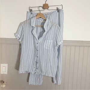 Nordstrom Blue and White Striped Pajama Set Womens size large